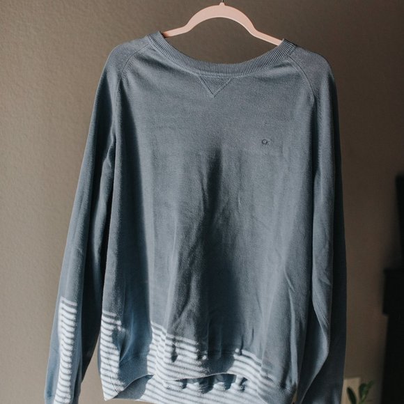 Vintage Calvin Klein Pullover Sweatshirt - Picture 4 of 7